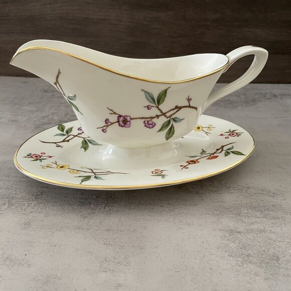 Vintage Royal Worcester Blossom Time Gravy Boat with Attached Under Plate MINT - Picture 1 of 10